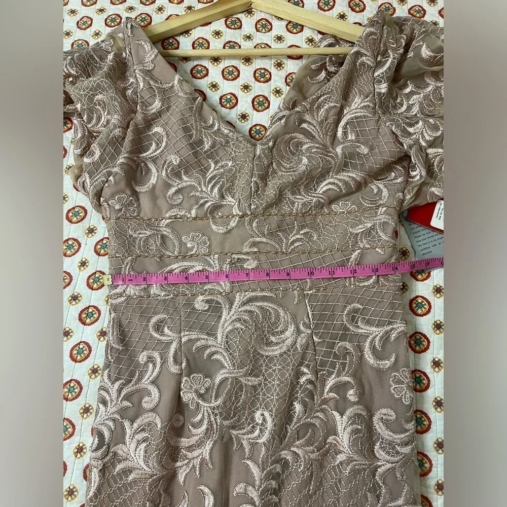 NWT Carmen Marc Valvo Infusion DUSTY ROSE Embroidered Flutter Sleeve Gown Size 6 - Picture 12 of 13